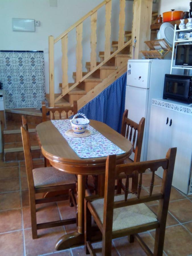 Hansel Y Gretel Pedrosa del Rey ภายนอก รูปภาพ